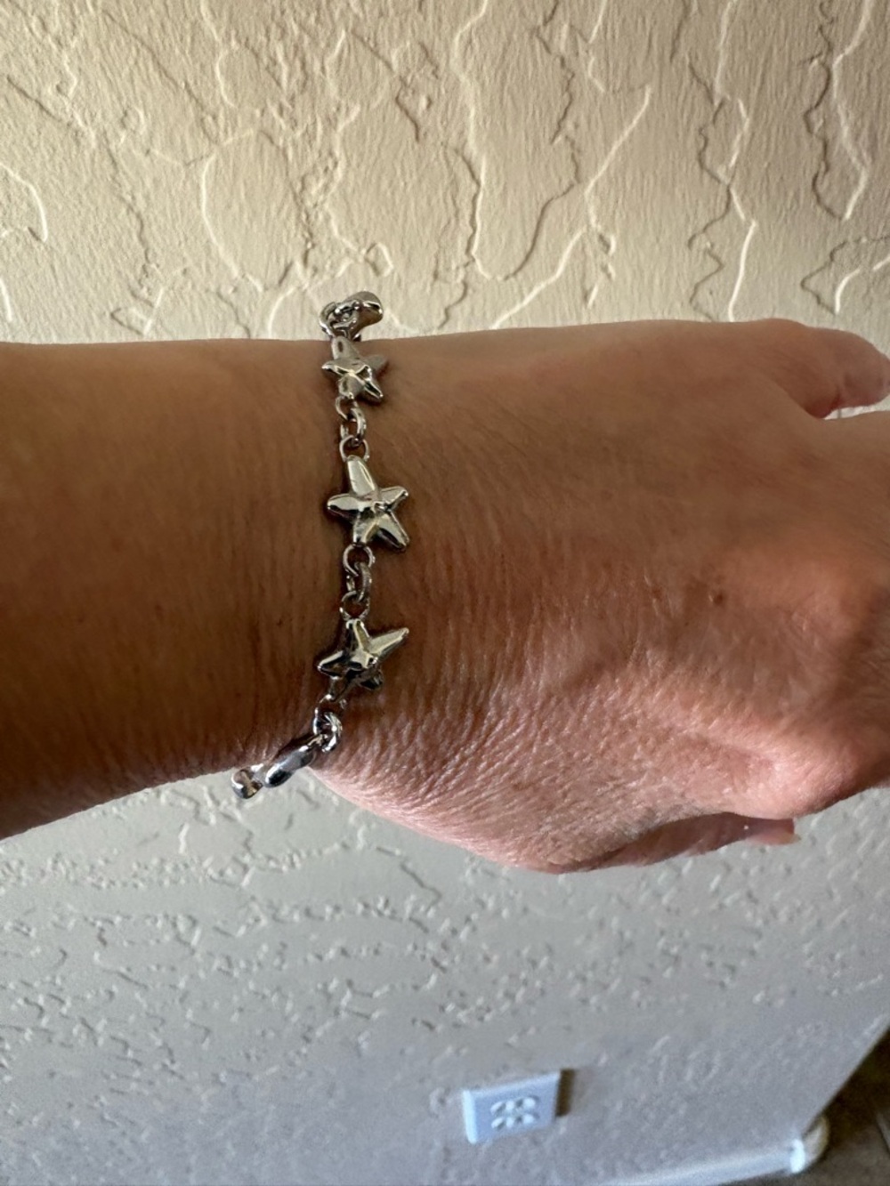 Montrose Star Chain Bracelet NEW